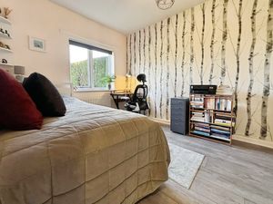 Photo 7- click for photo gallery